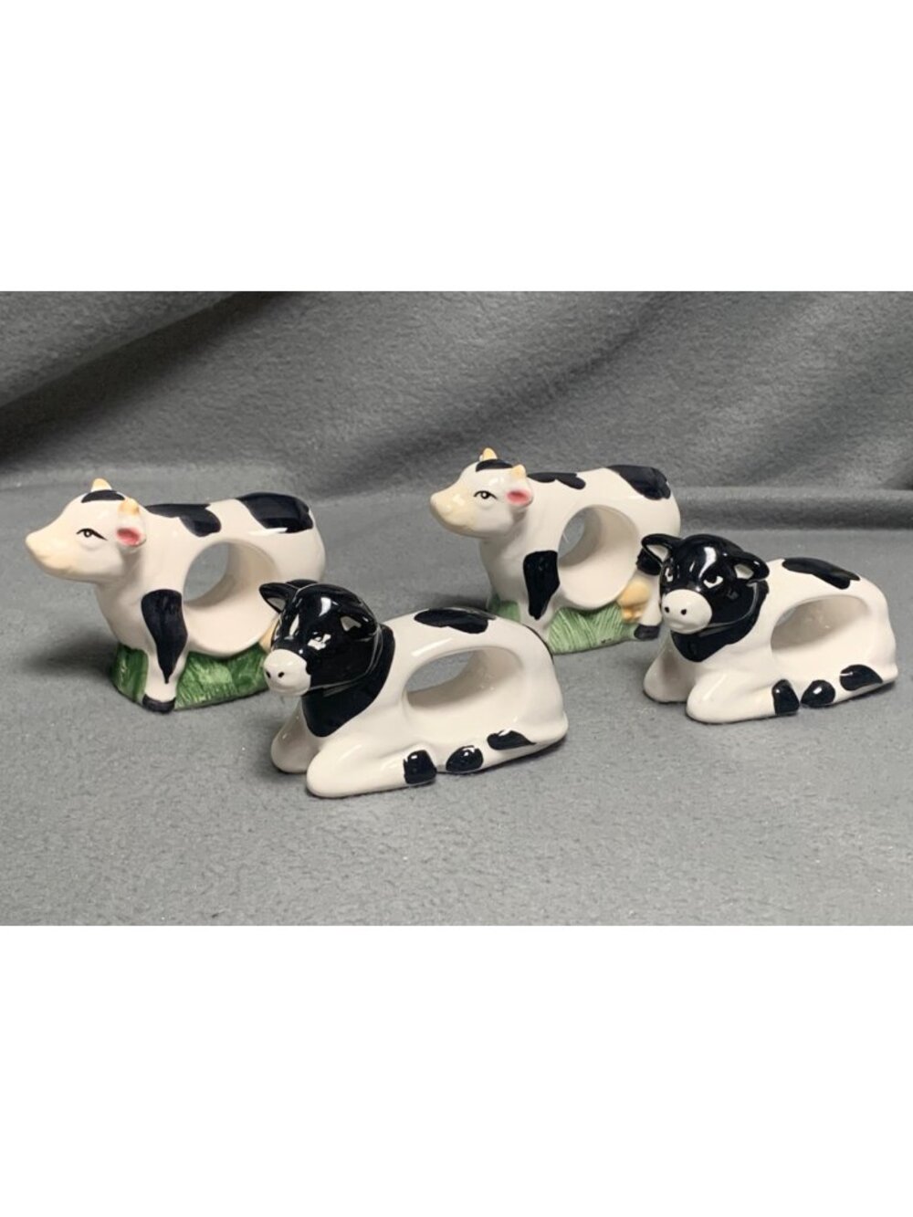 Cow Napkin Holder Ring Set Ceramic Vintage Farmhouse Decor